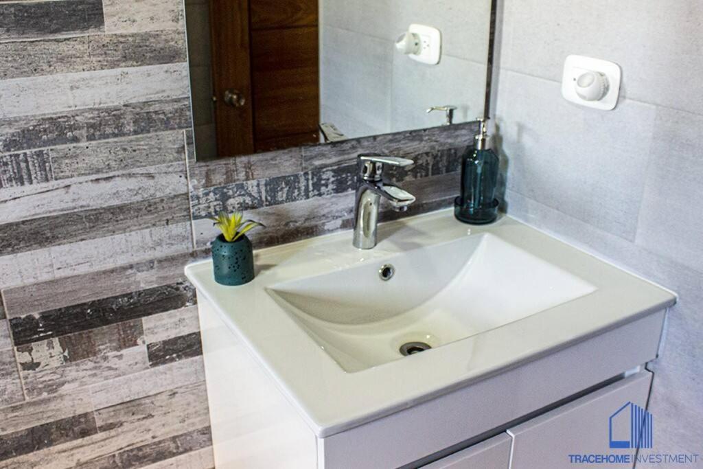 5 Star Villa Minutes From Airport And Beaches Sosua Exterior photo